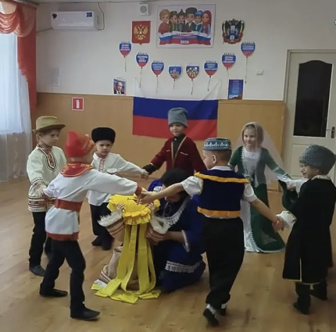 Год единства народов России - МБДОУ детский сад № 17 Колобок