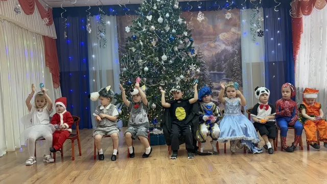 Новогодний утренник в группе "Солнышко" - МБДОУ детский сад № 17 Колобок