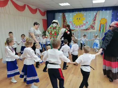 Масленица - МБДОУ детский сад № 17 Колобок