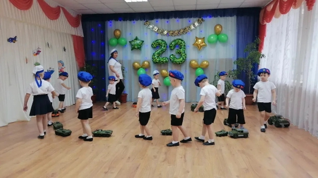 День защитника Отечества - МБДОУ детский сад № 17 Колобок