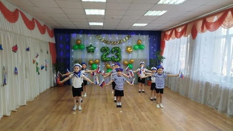 День защитника Отечества - МБДОУ детский сад № 17 Колобок