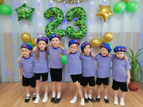 День защитника Отечества - МБДОУ детский сад № 17 Колобок