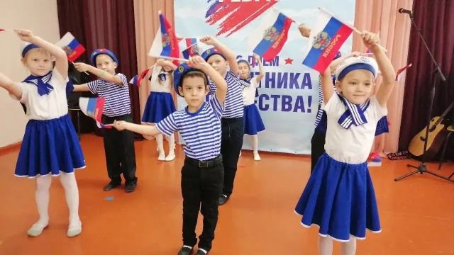 Праздничный концерт в КБСДК  - МБДОУ детский сад № 17 Колобок