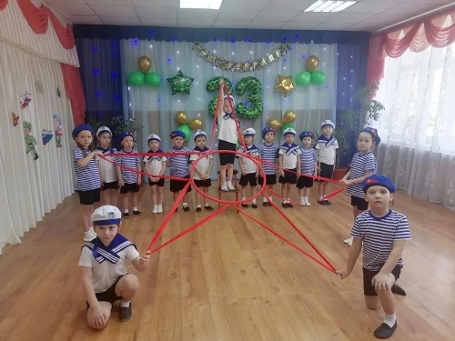 День защитника Отечества - МБДОУ детский сад № 17 Колобок