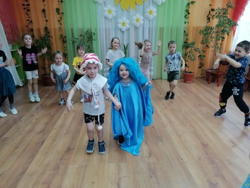 Международный день театра - МБДОУ детский сад № 17 Колобок