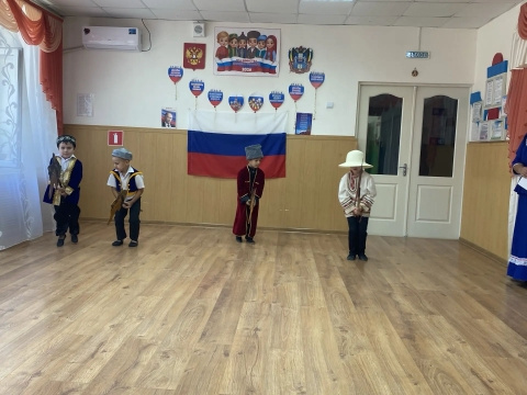 День дружбы народов - МБДОУ детский сад № 17 Колобок