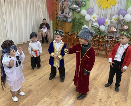 День дружбы народов - МБДОУ детский сад № 17 Колобок